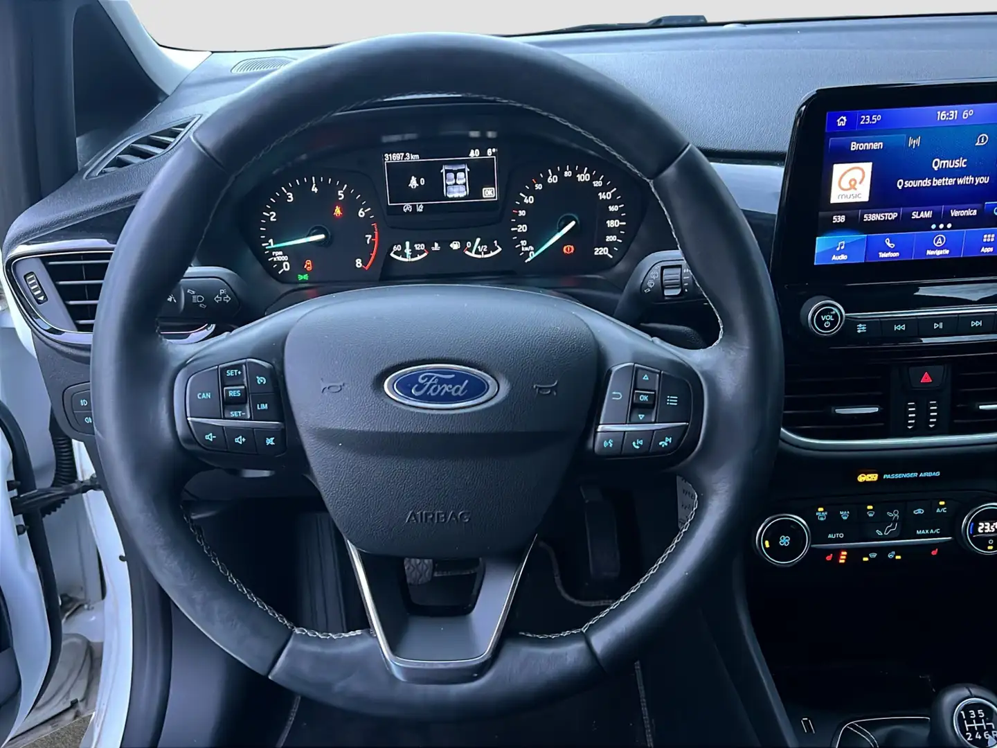 Ford Fiesta 1.0 EcoBoost Titanium | Carplay | Parkdist | NL Au Blanc - 2