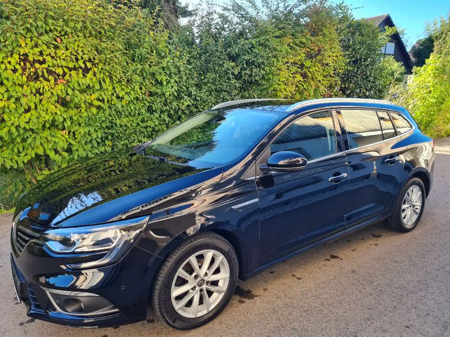 Renault Megane Mégane Grandtour Intens Blue dCi 115 Intens Schwarz - 1