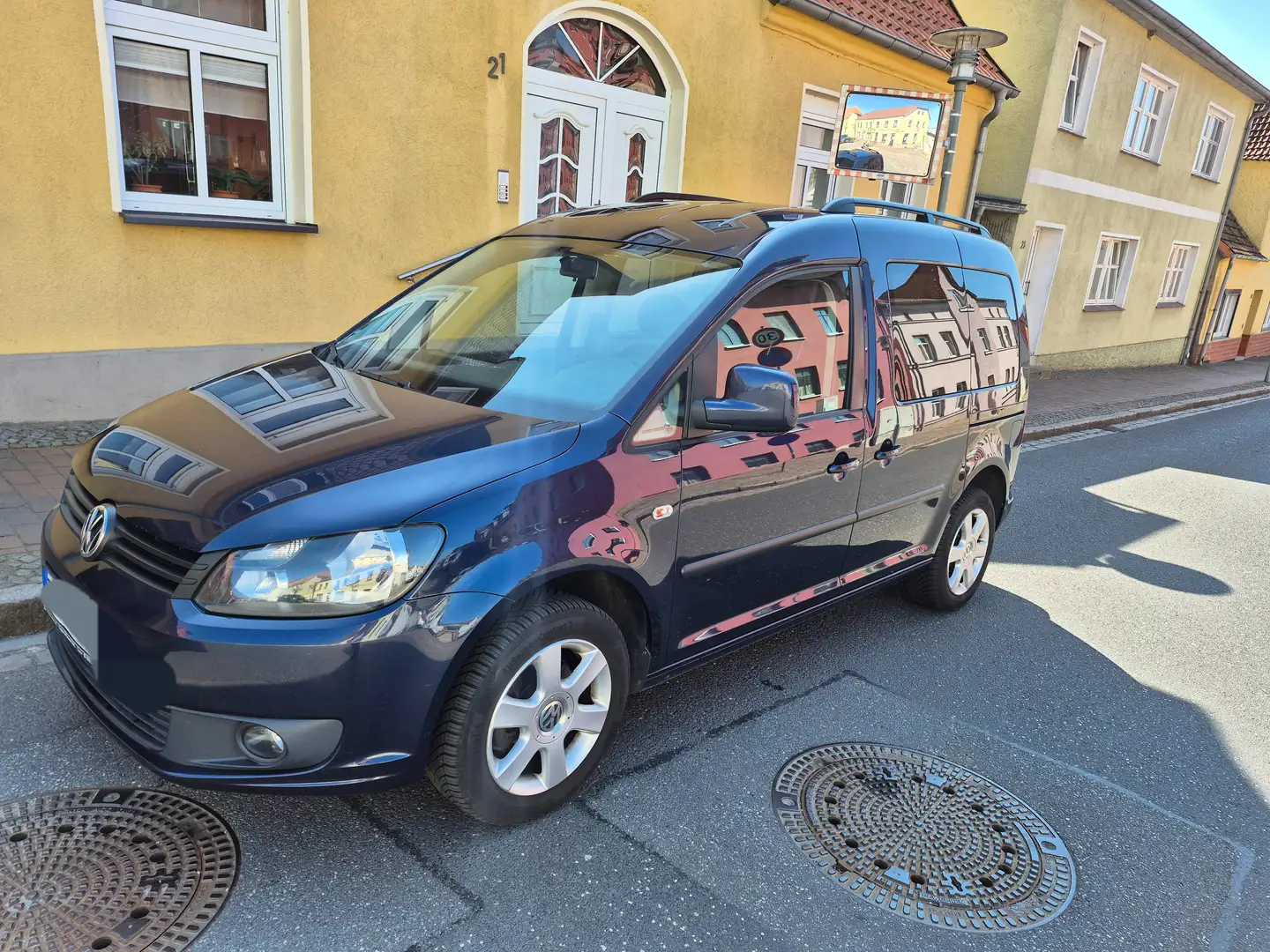 Volkswagen Caddy Caddy 1.6 TDI (5-Si.) BMT Edition 30 Kék - 2