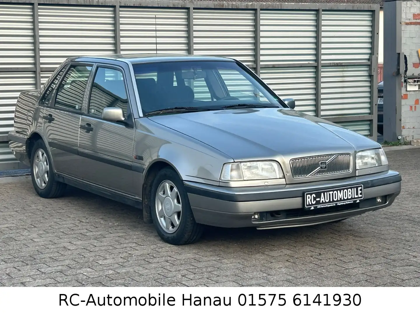 Volvo 460 2.0i | 1.Hand | Klima | AHK | Schiebedach - 2