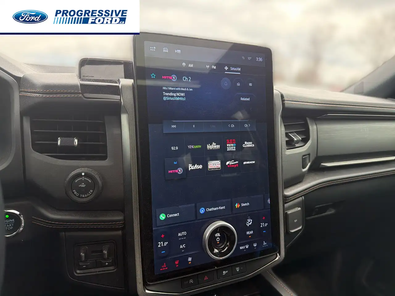 Ford Expedition снимка Ford Expedition
