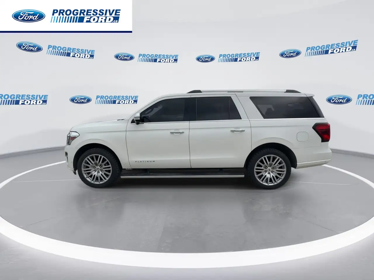 Ford Expedition снимка Ford Expedition