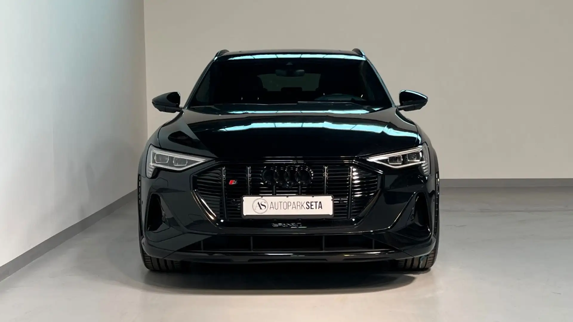 Audi e-tron E-tron Sportb. S-Line Q 370kw AIR*PANO*HUD*360° Schwarz - 2