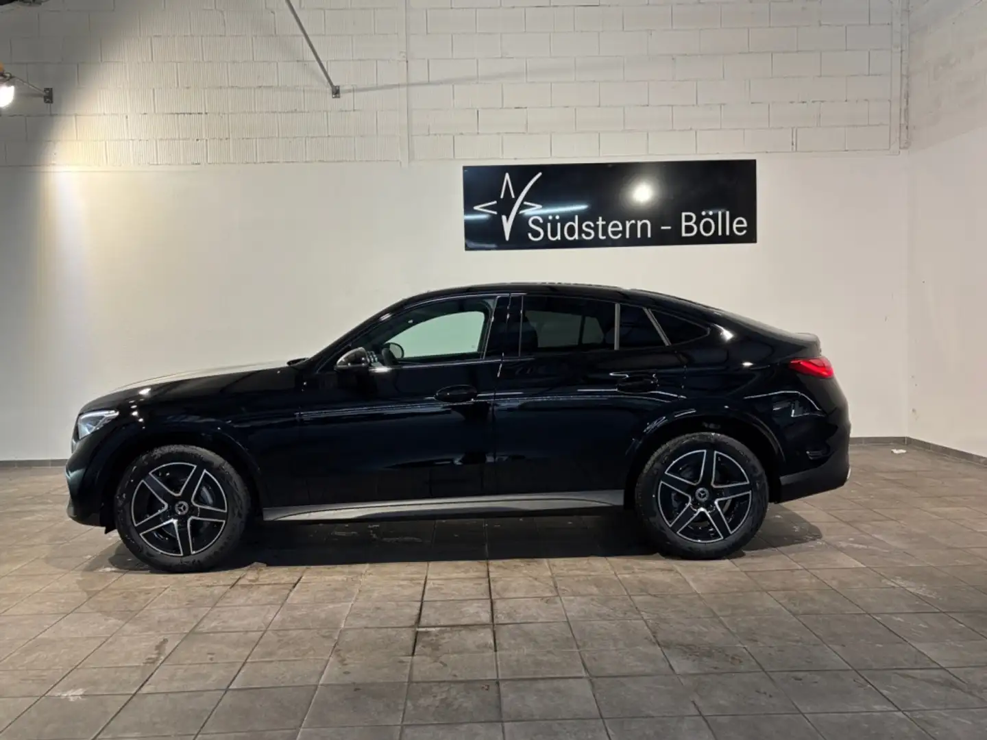 Mercedes-Benz GLC 200 4M Coupe AMG+AMBIENTE+DISTRO+MEMORY+MBUX Schwarz - 2