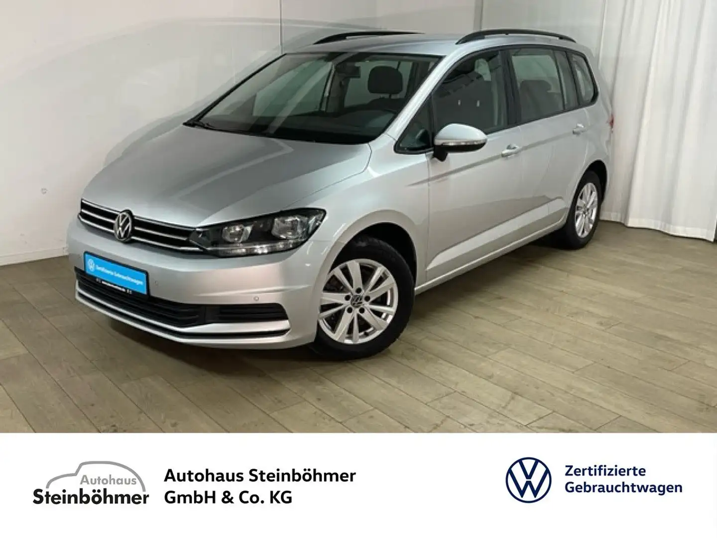 Volkswagen Touran Comfortline 1.5TSI Navi AHK 7-Sitze Klima Silber - 1