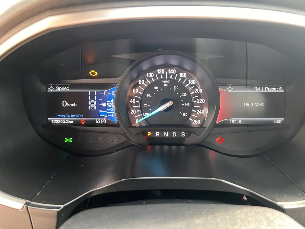 2020 Ford Edge ST-Line | Convenience Pkg | Heated Steering Wheel — photo 6