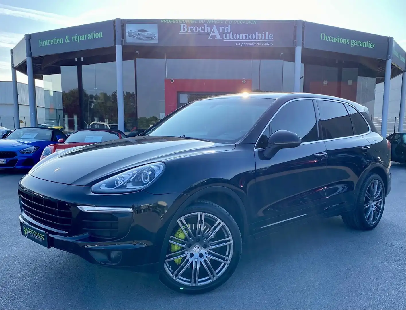 Porsche Cayenne S E-Hybrid / 3.0l V6 416 CH BVA 8 / Nero - 1