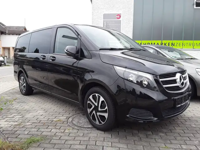 Mercedes-Benz V 220 d lang*6 Sitze* Sitze (2.Reihe)drehbar*3,1 t Auflastung*7-Gtronic*HU/AU neu*Tempmatik*Tempomat