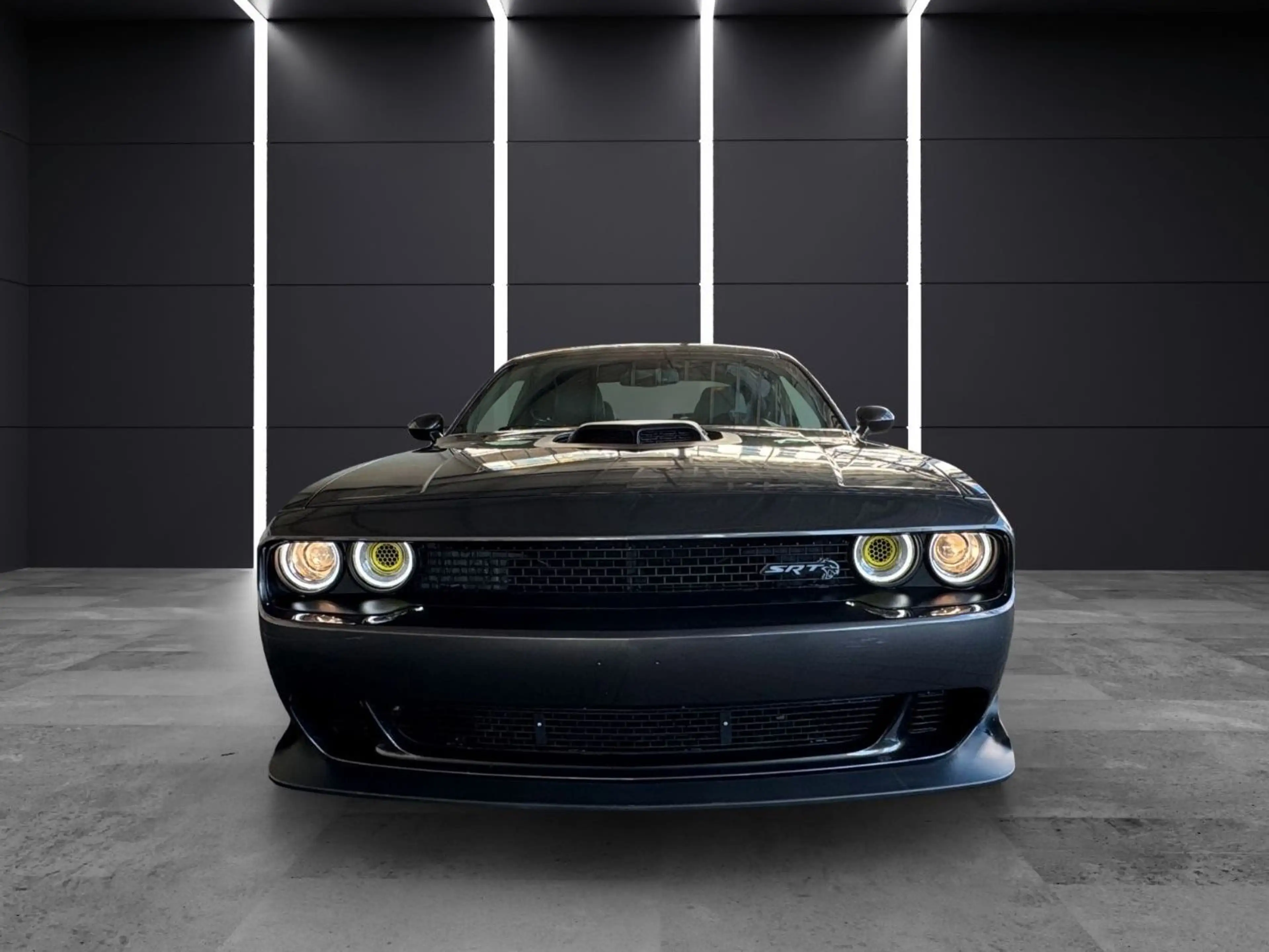 Dodge Challenger 5.7 V8 SRT SHAKER /LEDER/HELLCAT — photo 2