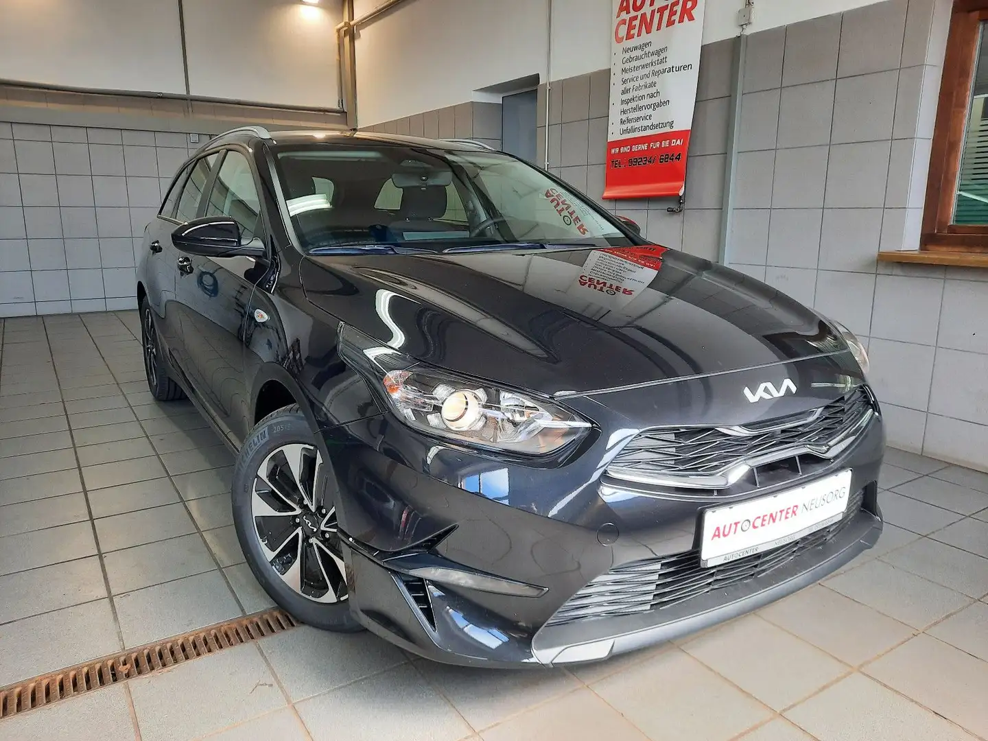 Kia Ceed SW / cee'd SW 1.5 T-GDI  Sportswagon Noir - 1