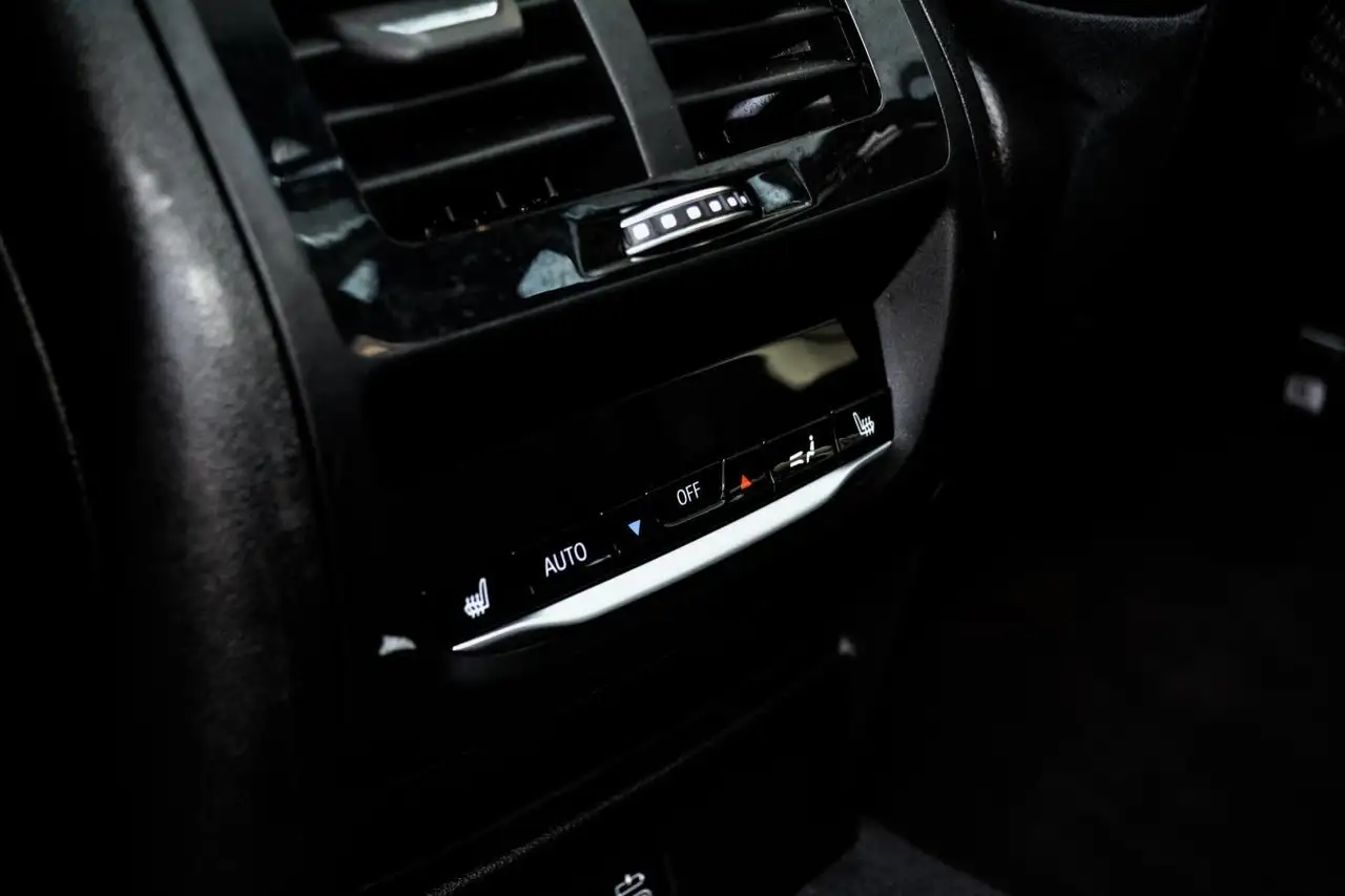BMW X3 снимка BMW X3
