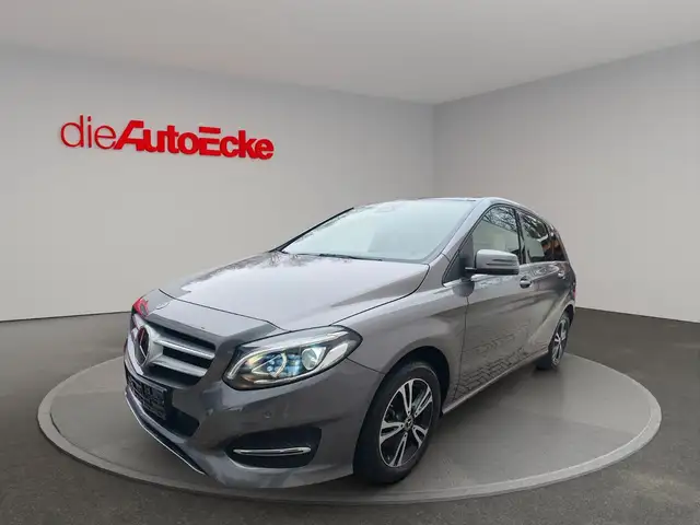 Mercedes-Benz B 220 4Matic °7G-DCT °Style