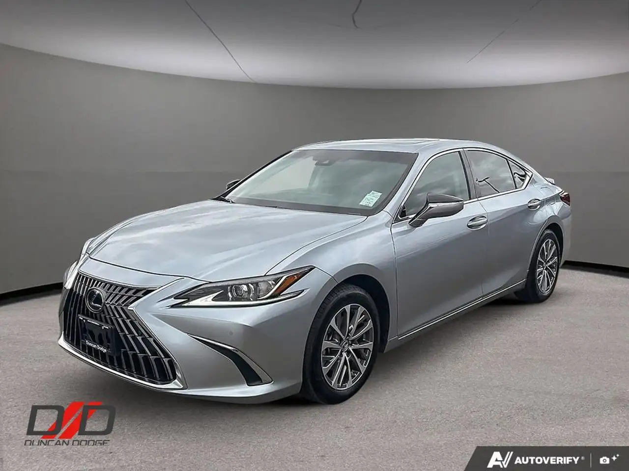 2023 Lexus ES