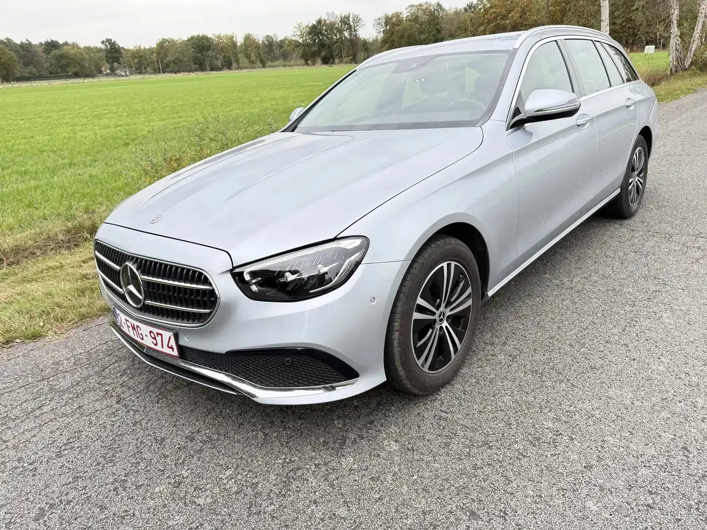 Mercedes-Benz E 220 E 220 d 4Matic T 9G-TRONIC Avantgarde - 2