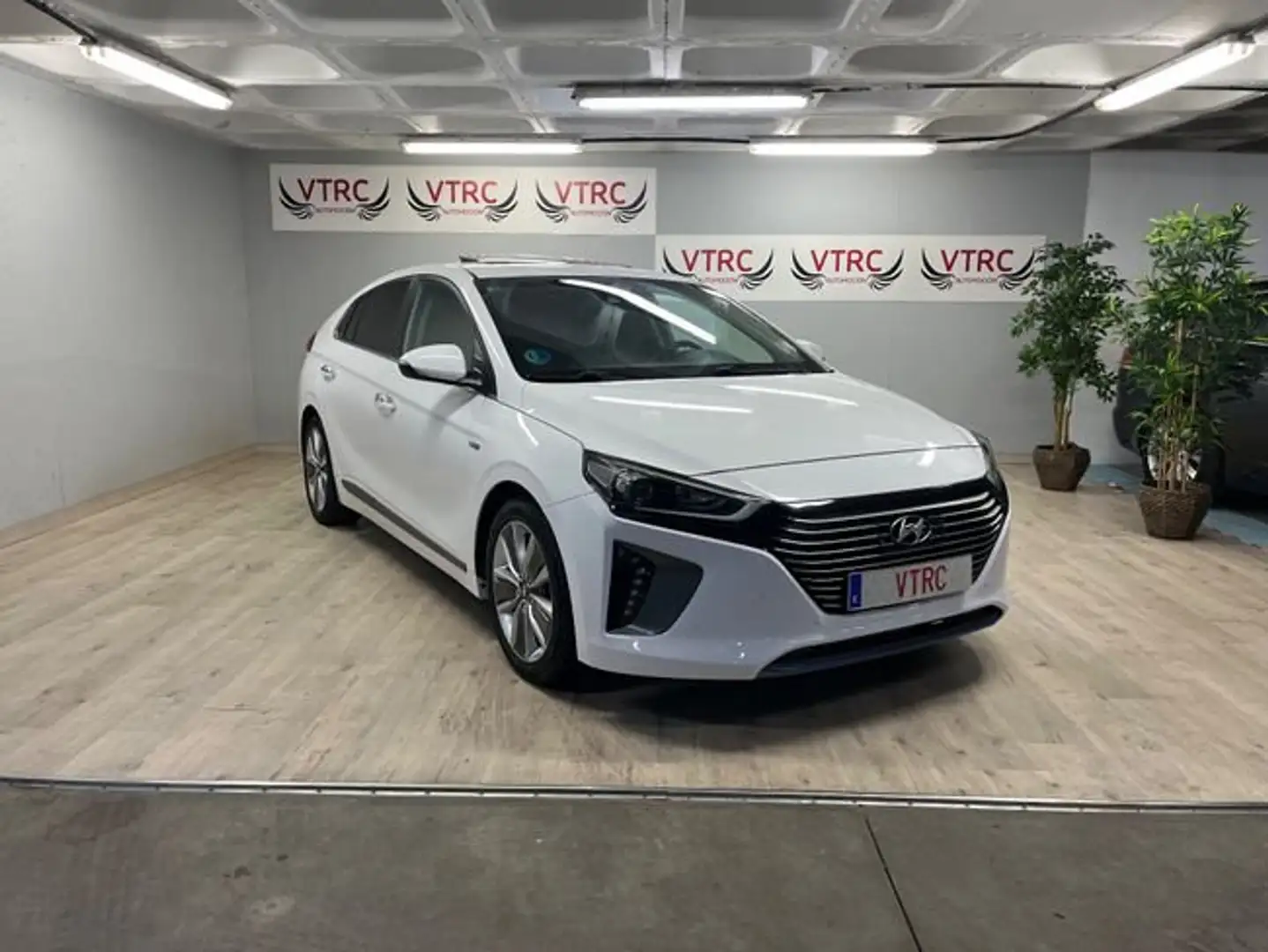 Hyundai IONIQ Híbrido 1.6 GDI 104 kW Blanco - 1