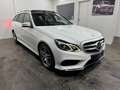 Mercedes-Benz E 350 E 350d 4Matic AMG-Line/Airmatic/Panorama/360° Weiß - thumbnail 3