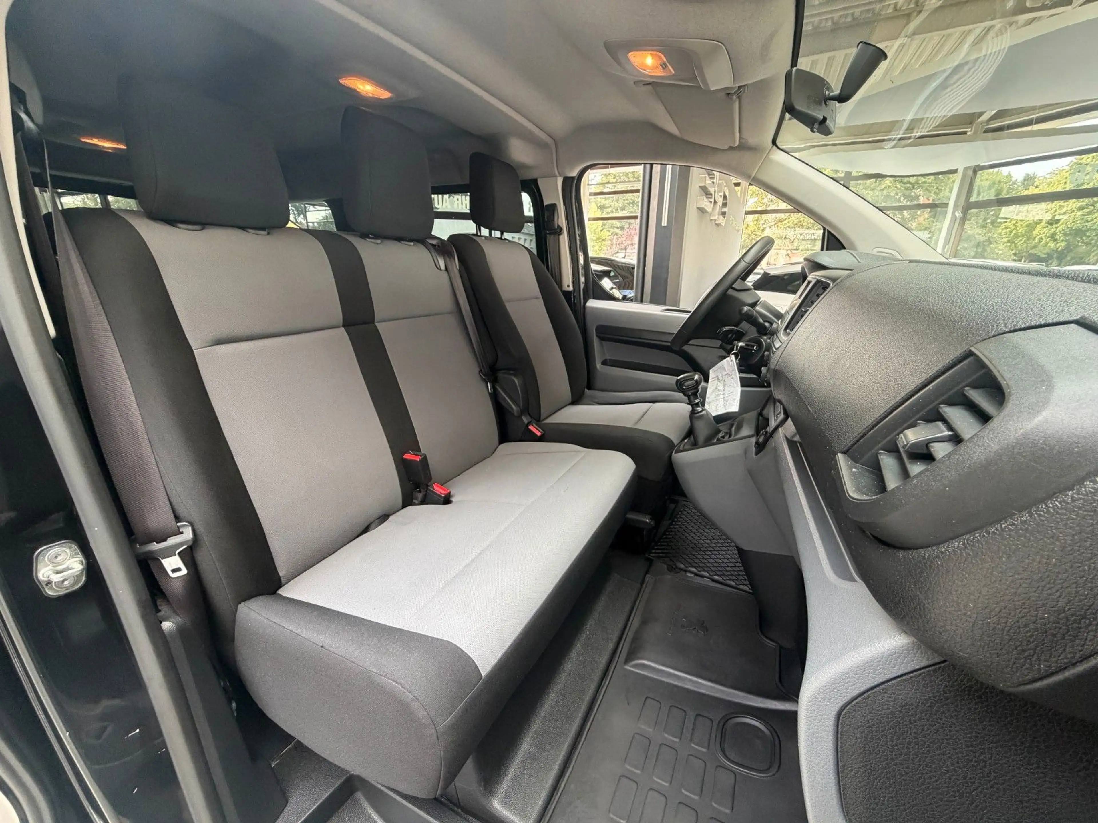 Peugeot Expert Kombi L2 — photo 15