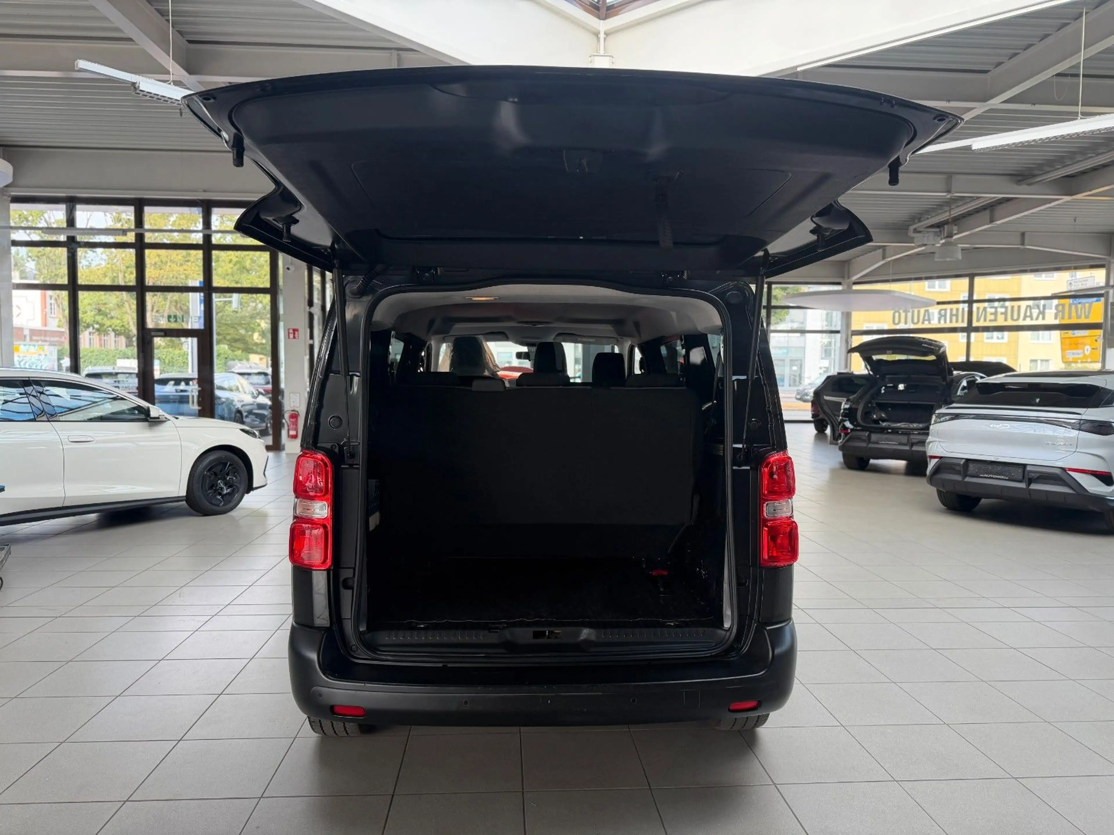 Peugeot Expert Kombi L2 — photo 7