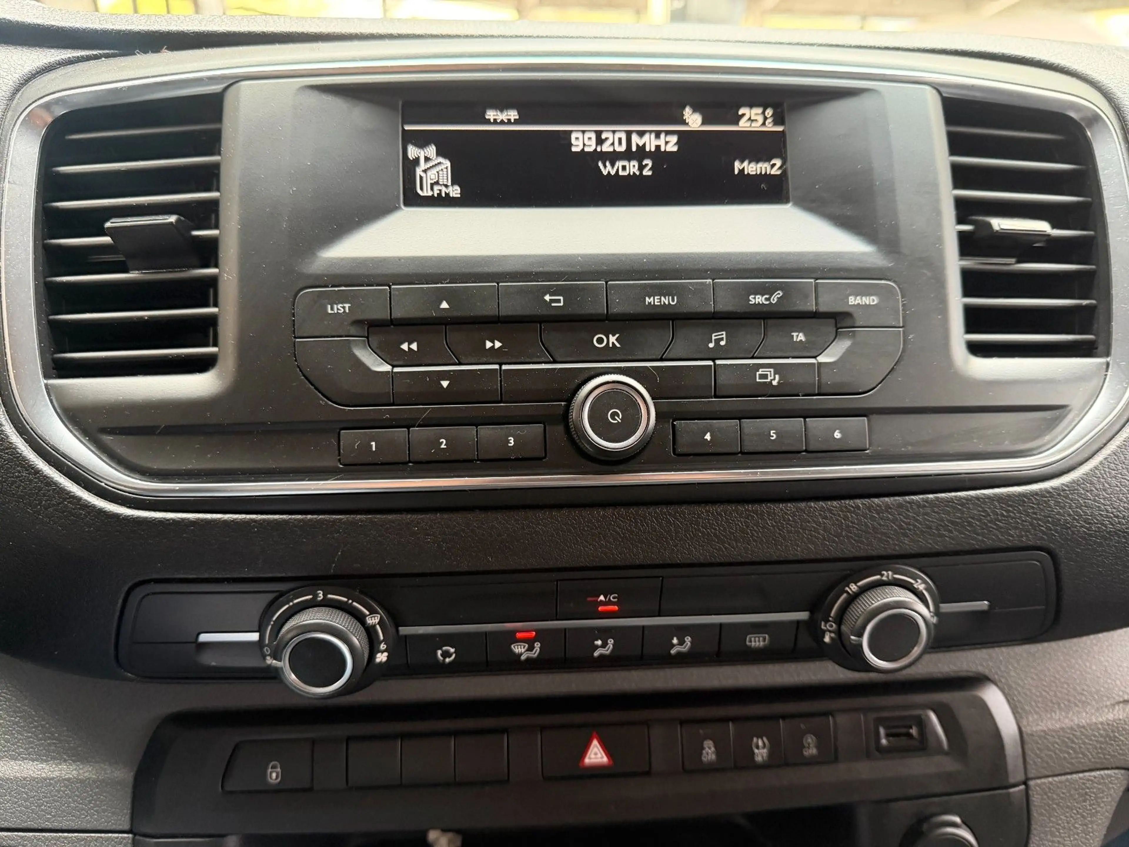 Peugeot Expert Kombi L2 — photo 12
