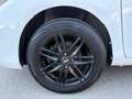 Toyota Yaris 1.3 dVVT-i Weiß - thumbnail 2