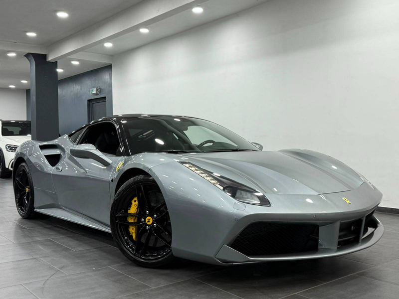Ferrari 488 GTB 3.9 Turbo V8 F1 1owner Full Ferrari Service Lift Full Options — photo 7