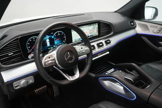 Mercedes-Benz Gle view 13