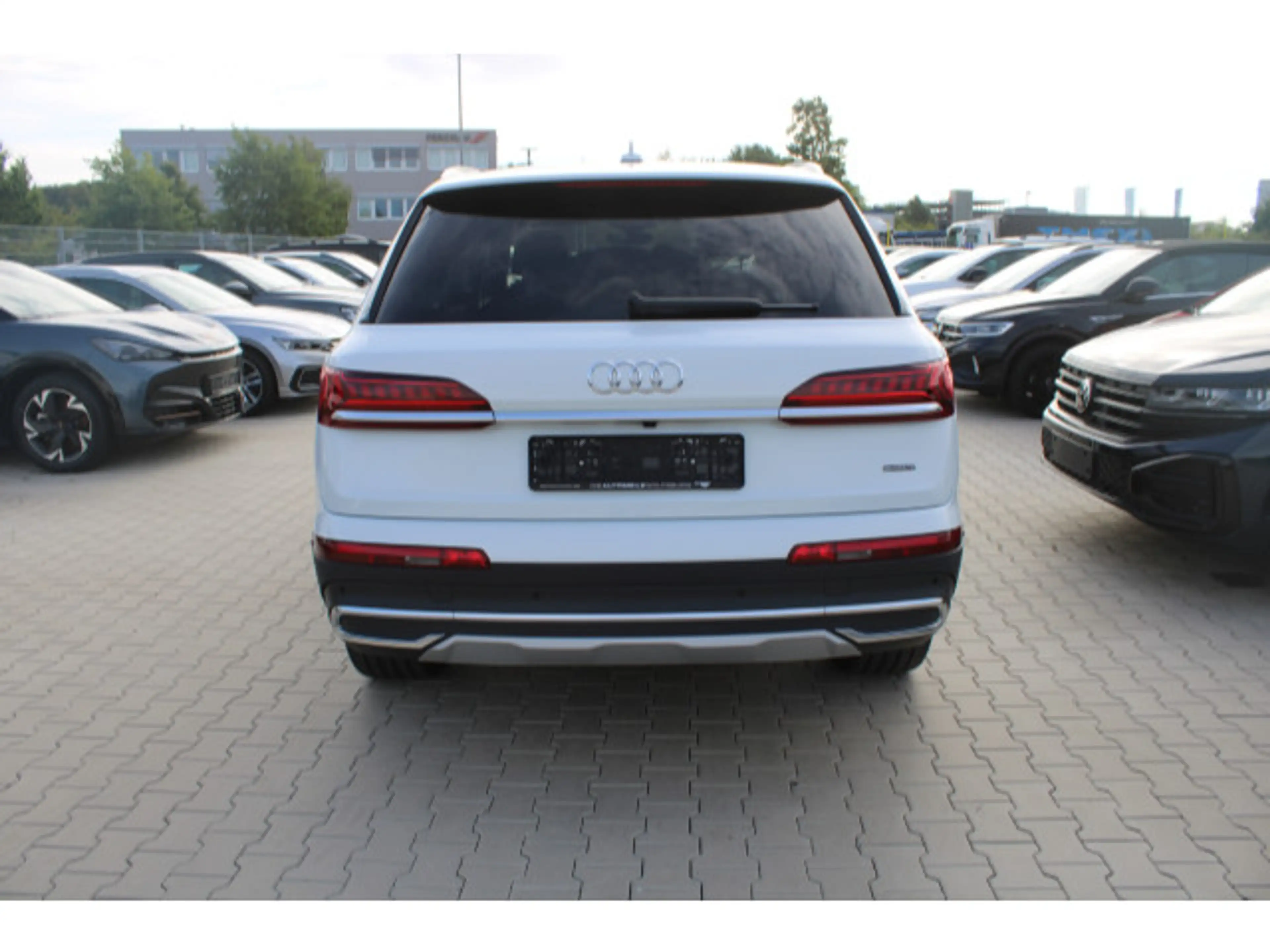 Audi Q7 55 TFSI quattro Tiptronic AHK/Pano/ACC — photo 10