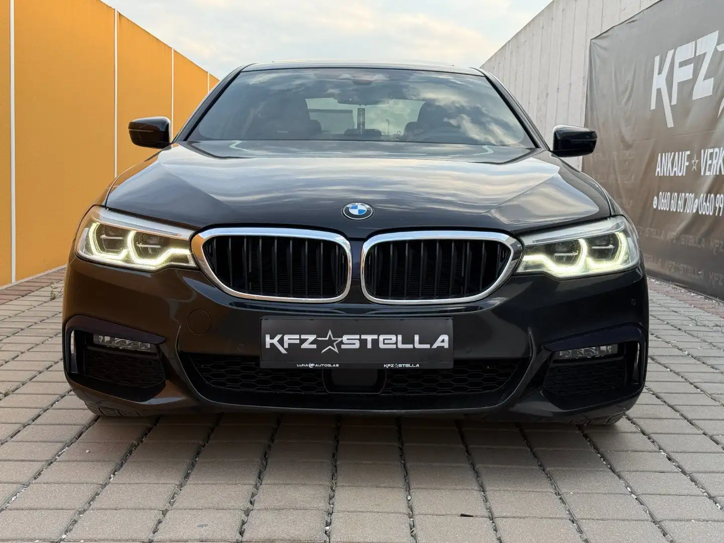 BMW 540 - 540 i M Sport Heckantrieb B58 Schwarz - 2