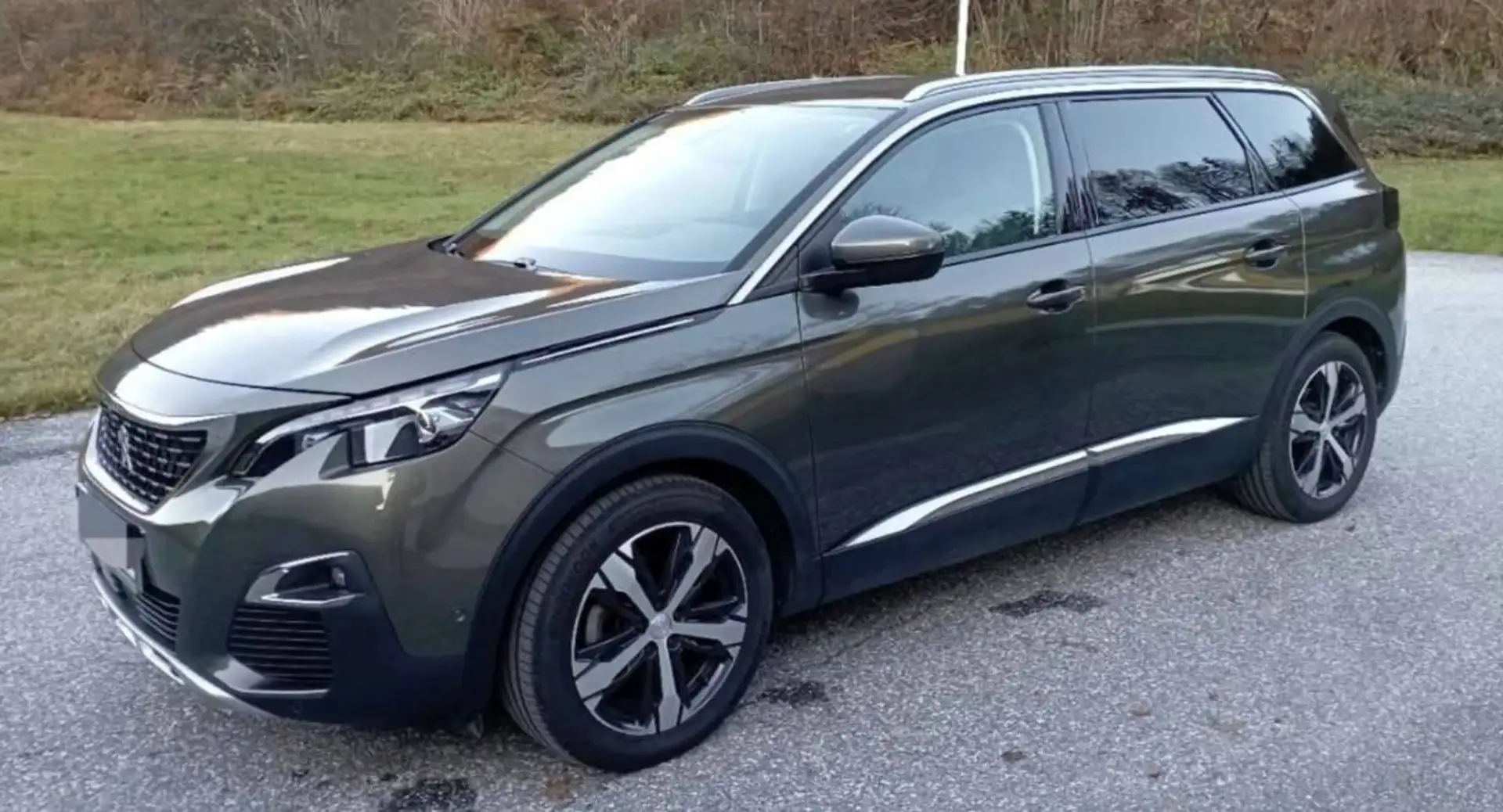 Peugeot 5008 5008 1,5 BlueHDI 130 S Braun - 1