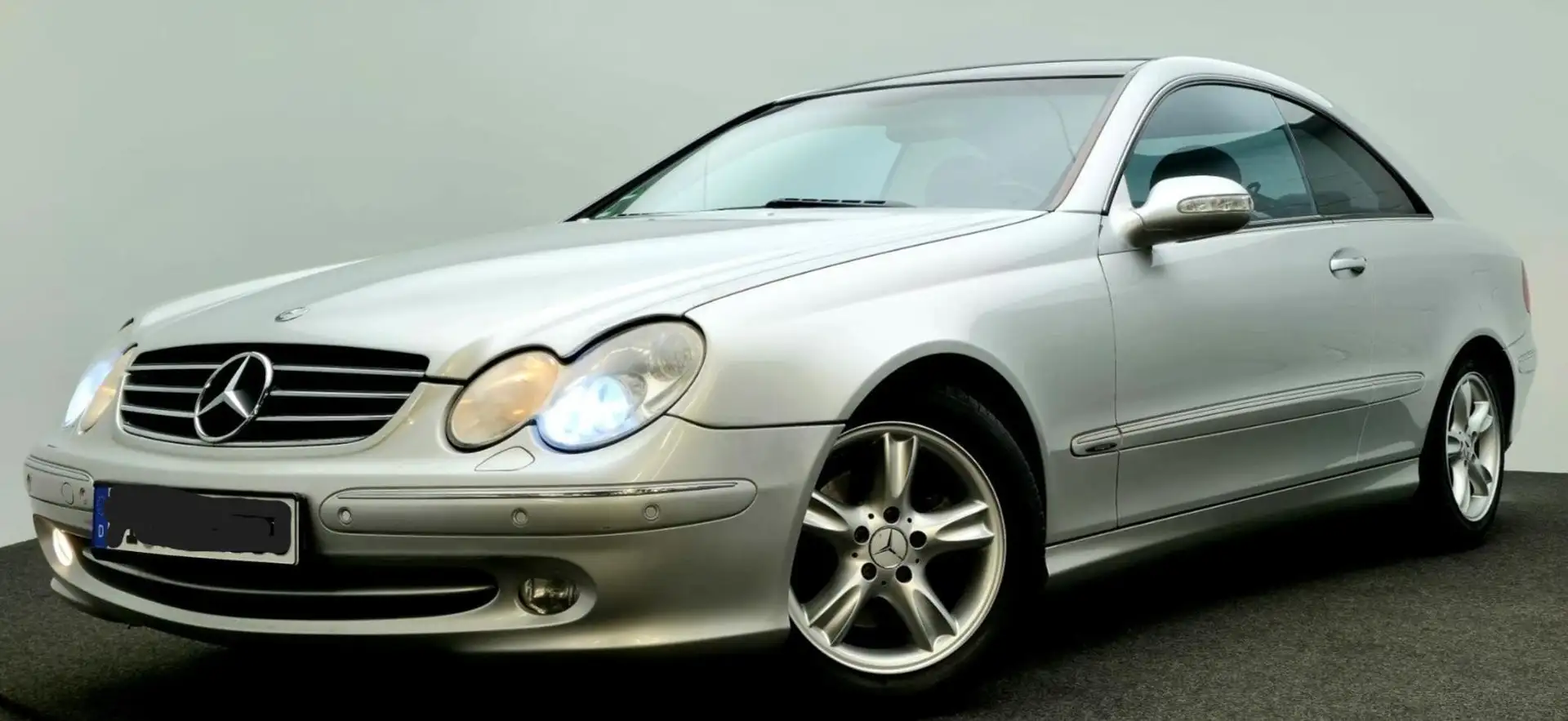 Mercedes-Benz CLK 200 CLK Coupe 200 Kompressor Automatik Elegance Ezüst - 1