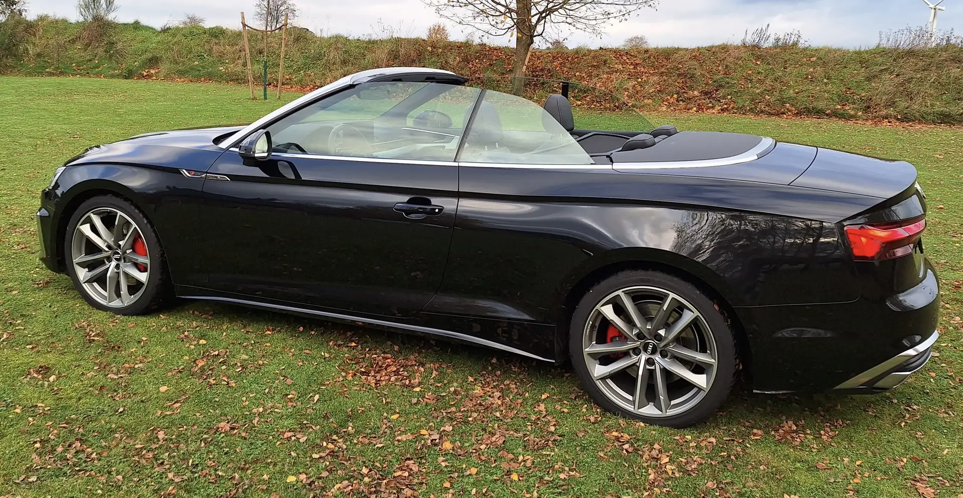 Audi A5 45 TFSI quattro S line Schwarz - 2