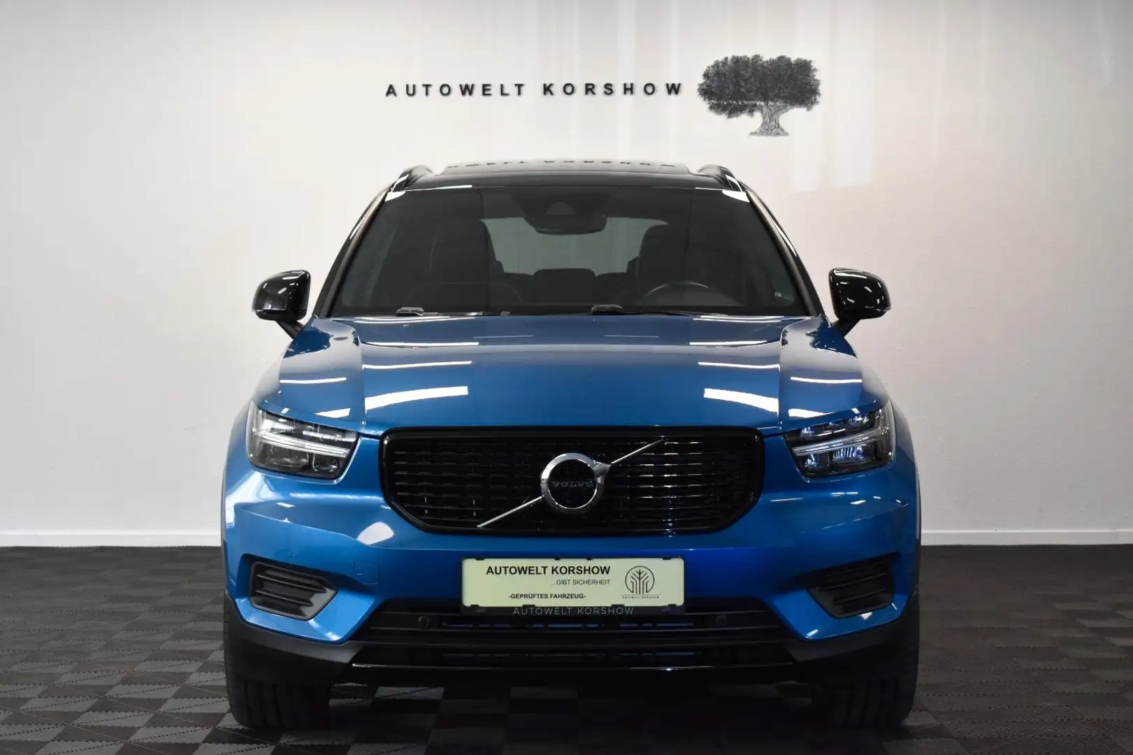 Volvo XC40 R Design AWD *POLESTAR *LED *KAMERA *PANO Blau - 2