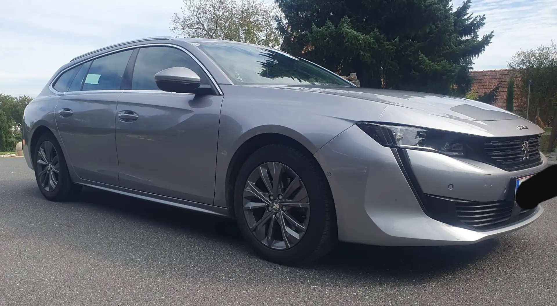 Peugeot 508 508 SW 1,5 BlueHDi 130 EAT8 S Silber - 1