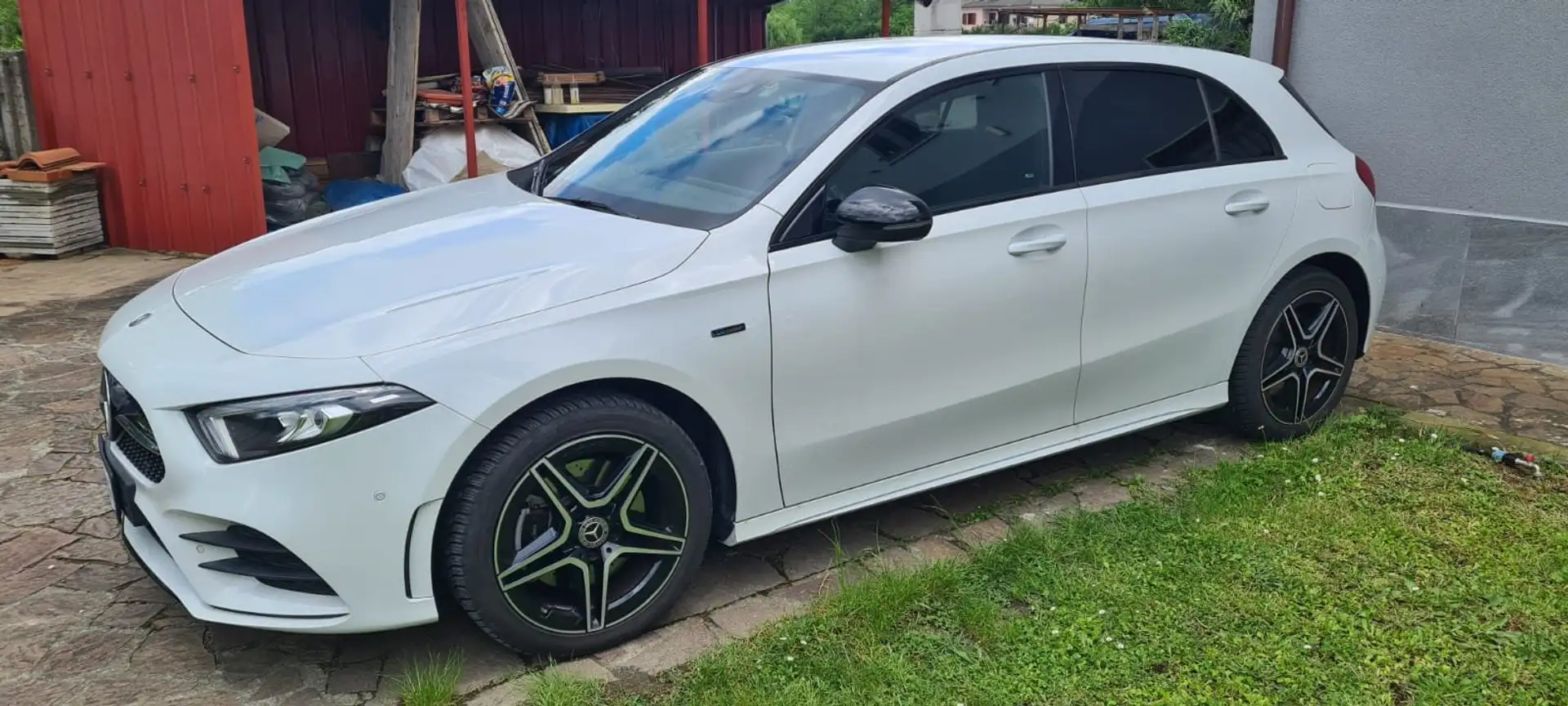 Mercedes-Benz A 250 Premium Plus edition - AMG Line Bianco - 1