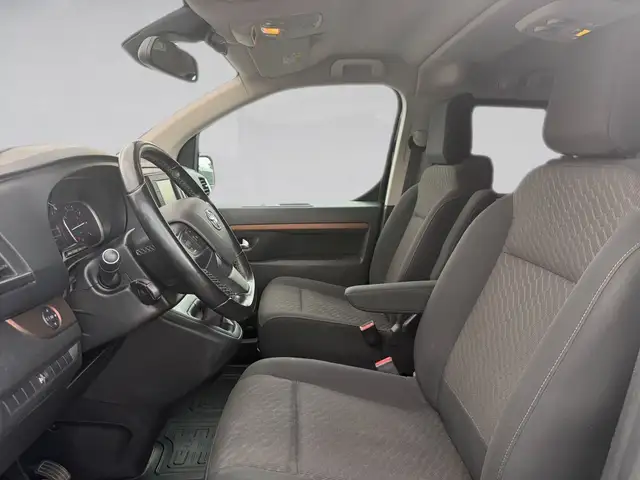 Toyota Proace view 14