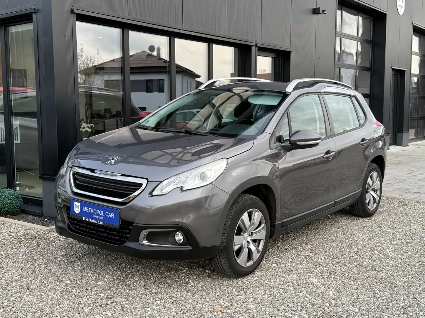 Peugeot 2008 Active 1.6 KLIMA/TEMP/SHZ/ZV/LMF+GARANTIE Gris - 1