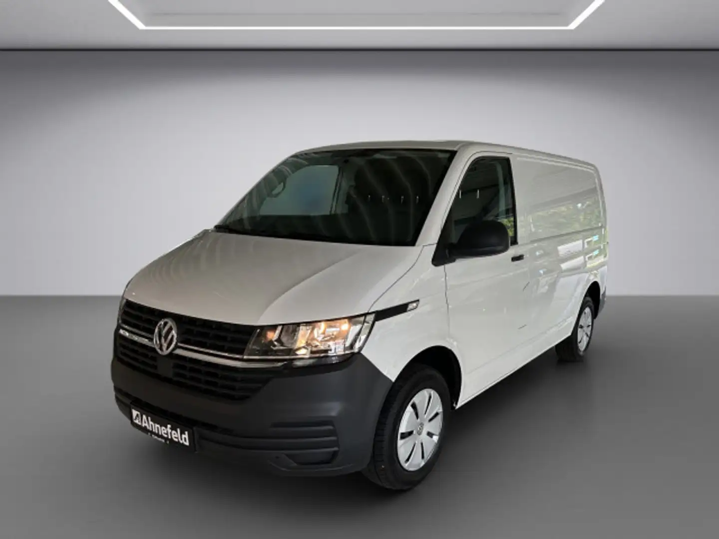 Volkswagen Transporter 6.1 Kasten Motor: 2,0 l TDI SCR 81 kW Getriebe: 5- Bílá - 2