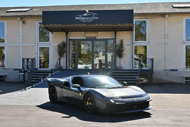 Ferrari Testarossa view 12
