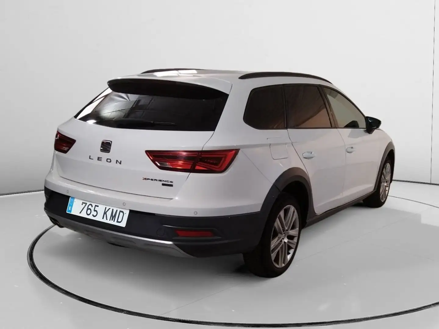 SEAT Leon 2.0TDI CR S&S 4Drive DSG6 150 Blanco - 2