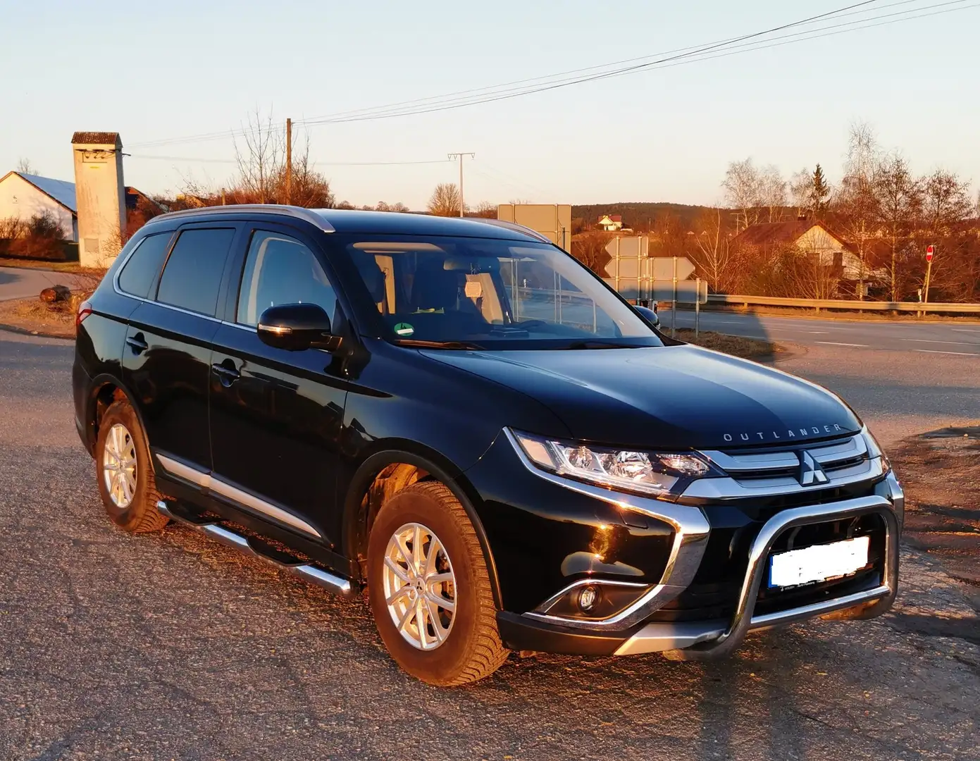 Mitsubishi Outlander Outlander 2.2 DI-D 4WD Aut. Edition+ Fekete - 1