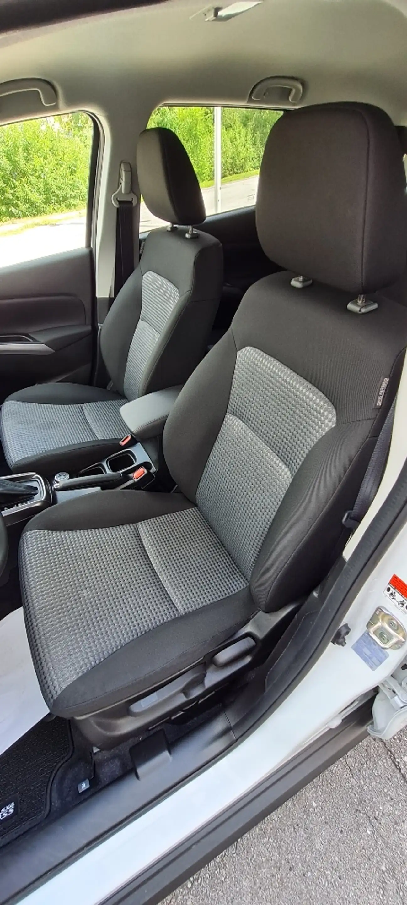 Suzuki S-Cross S-Cross 1,4 Hybrid ALLRAD Shine — photo 10