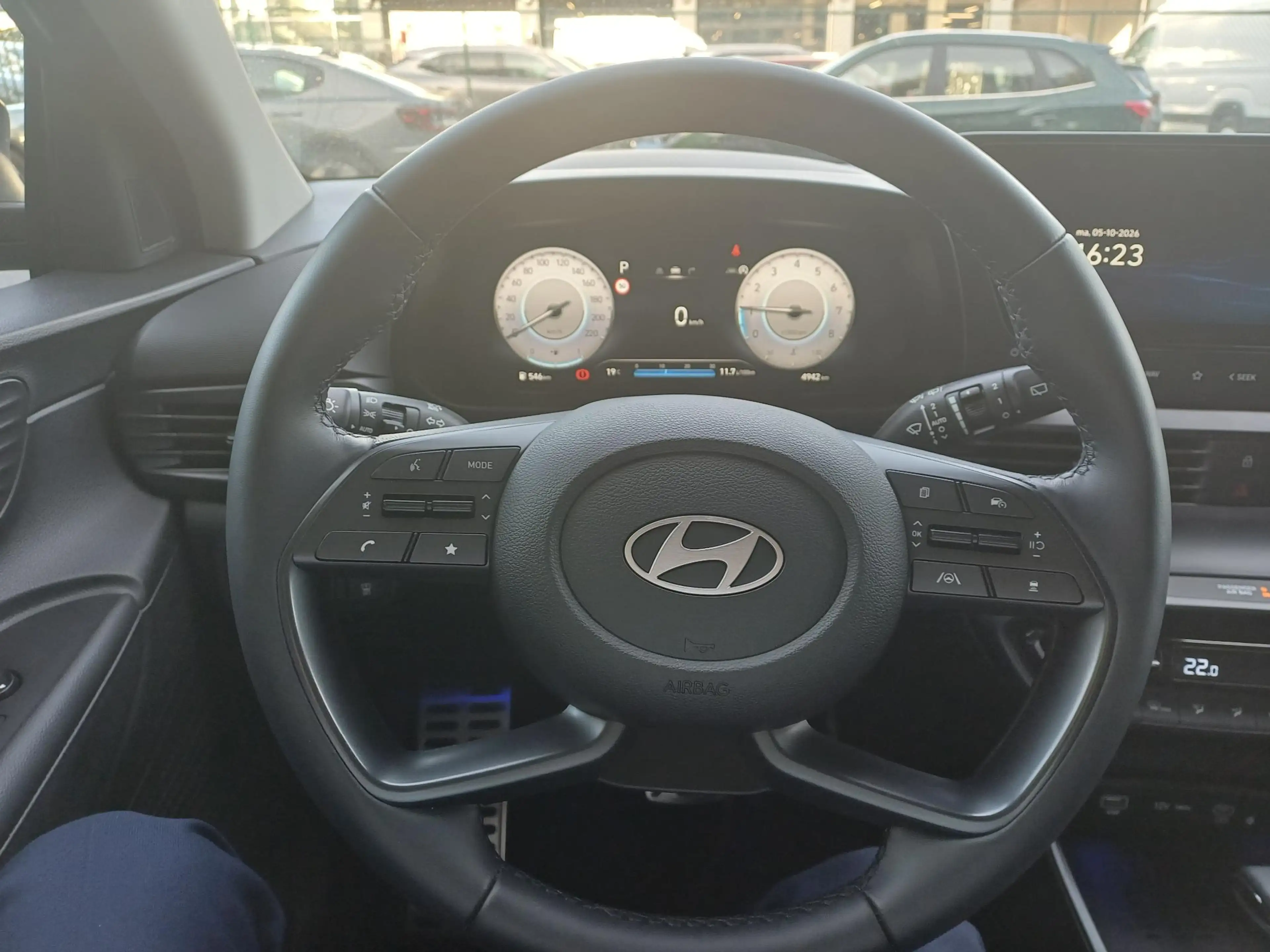 Hyundai i20 1.0 T-GDi 48V 7-DCT 74kW Sky — photo 13