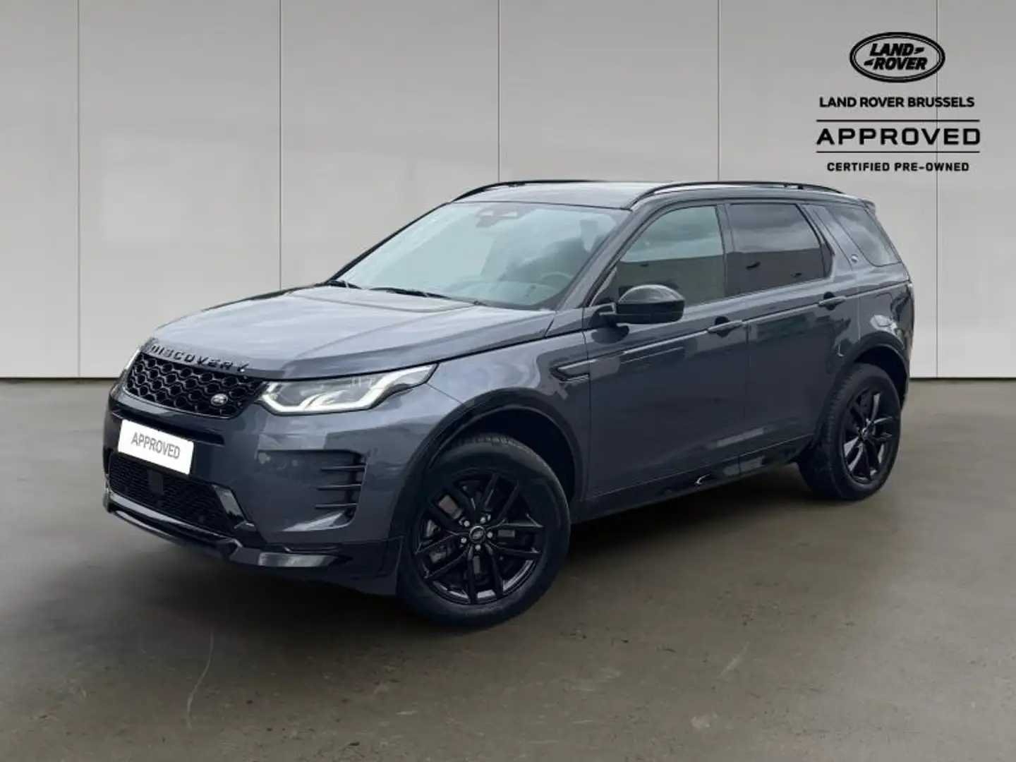 Land Rover Discovery Sport P270e Dynamic SE Warranty until 01/2030 Blauw - 1