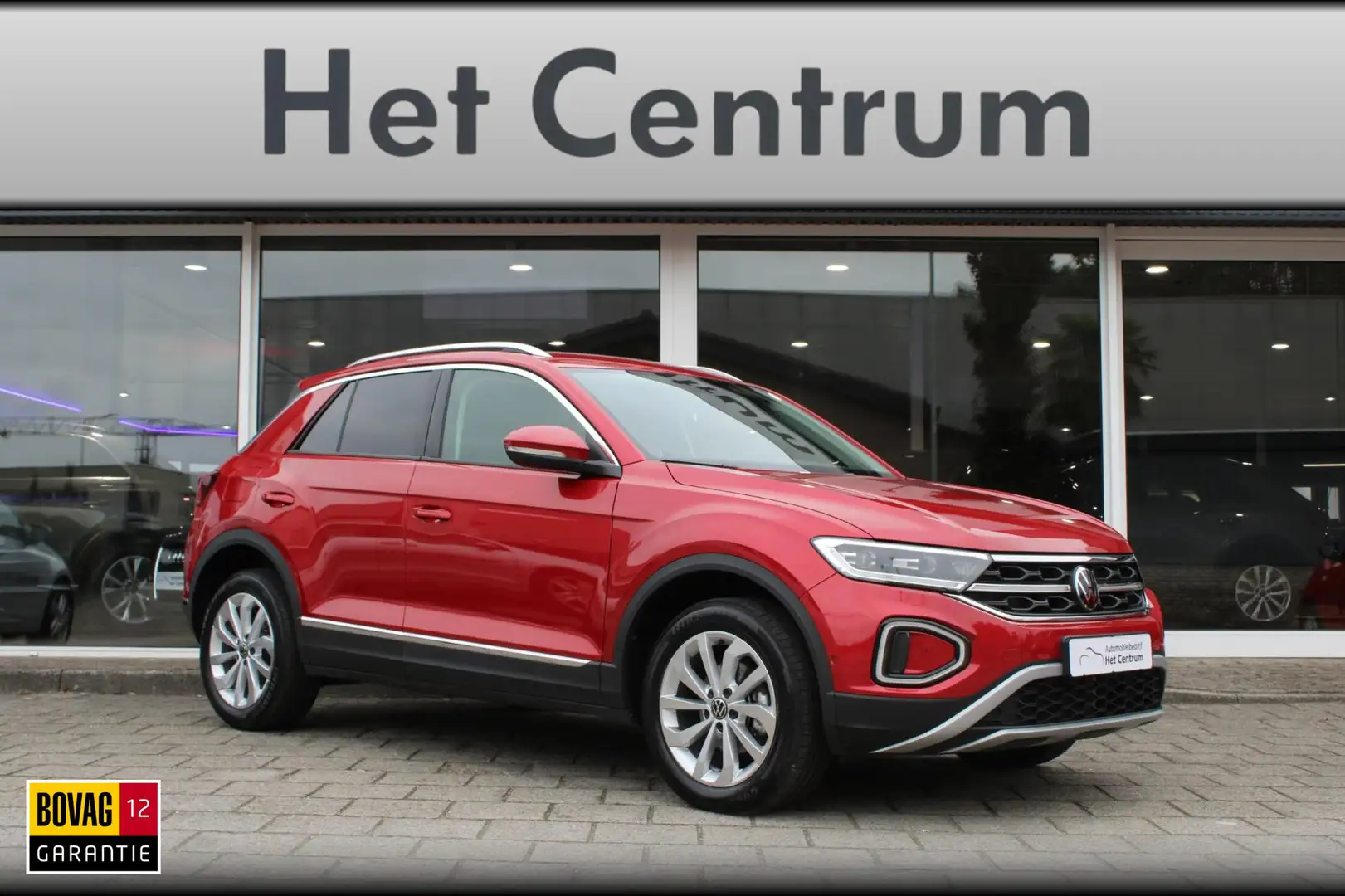 Volkswagen T-Roc 1.5 TSI 150PK Automaat Style / Leer /IQ LED / ACC Rood - 1