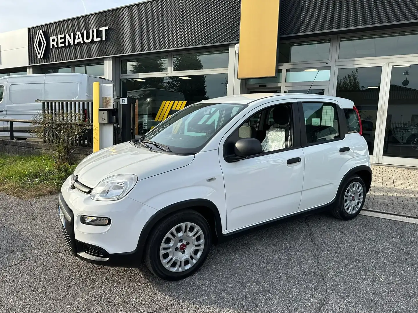 Fiat Panda Panda 1.0 FireFly S&S Hybrid Blanc - 1