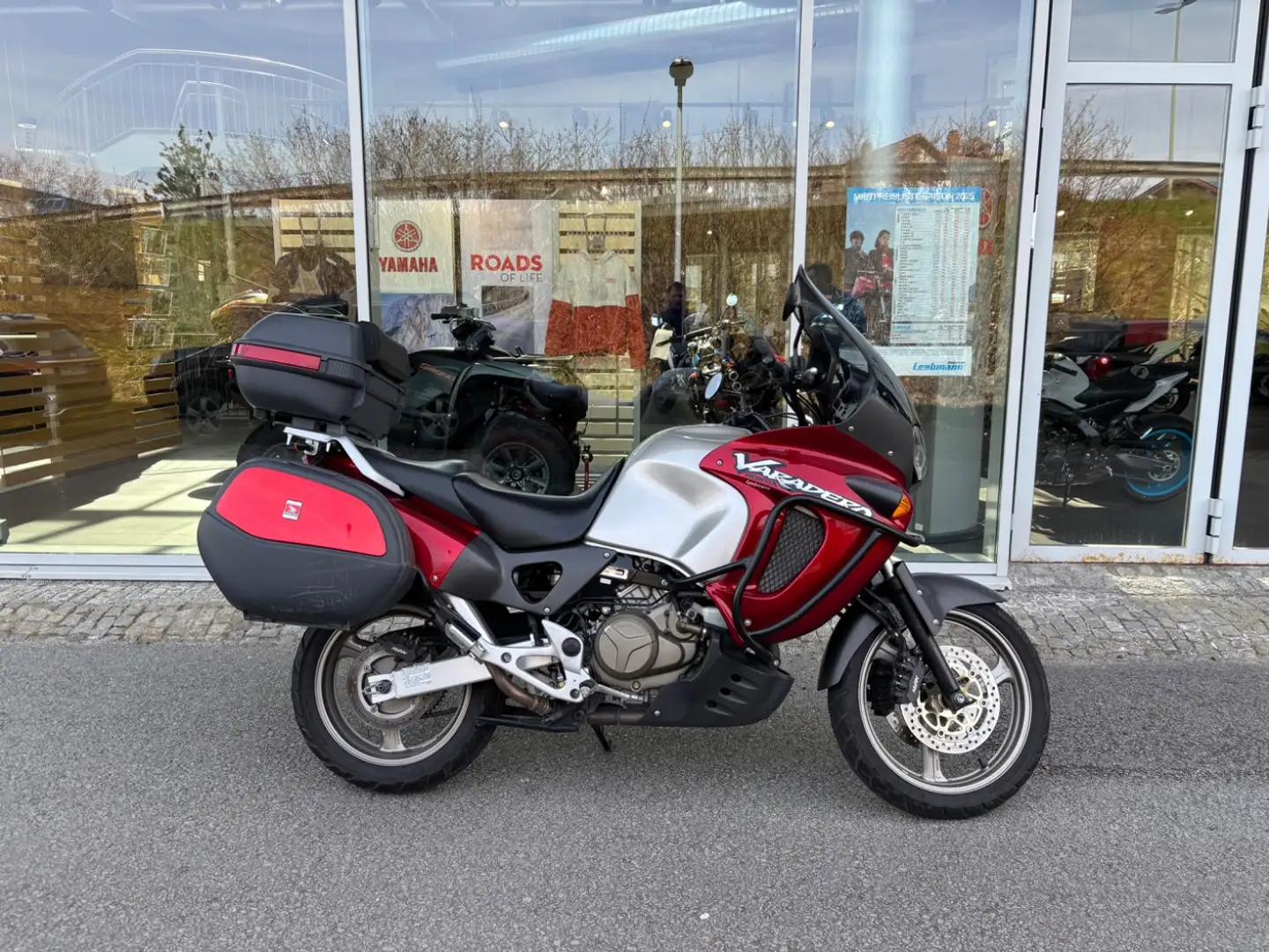 Honda XL 1000 V Varadero Rouge - 2