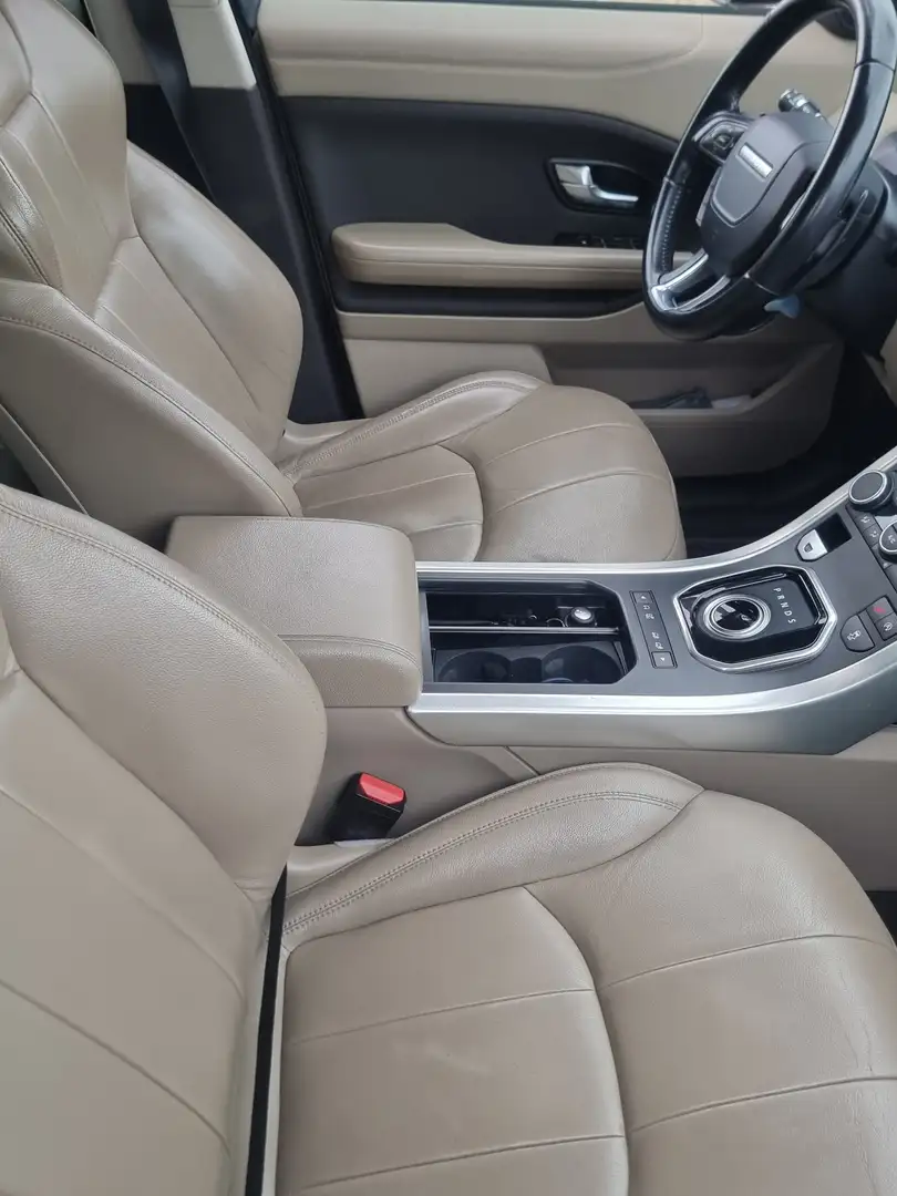 Land Rover Range Rover Evoque - 1