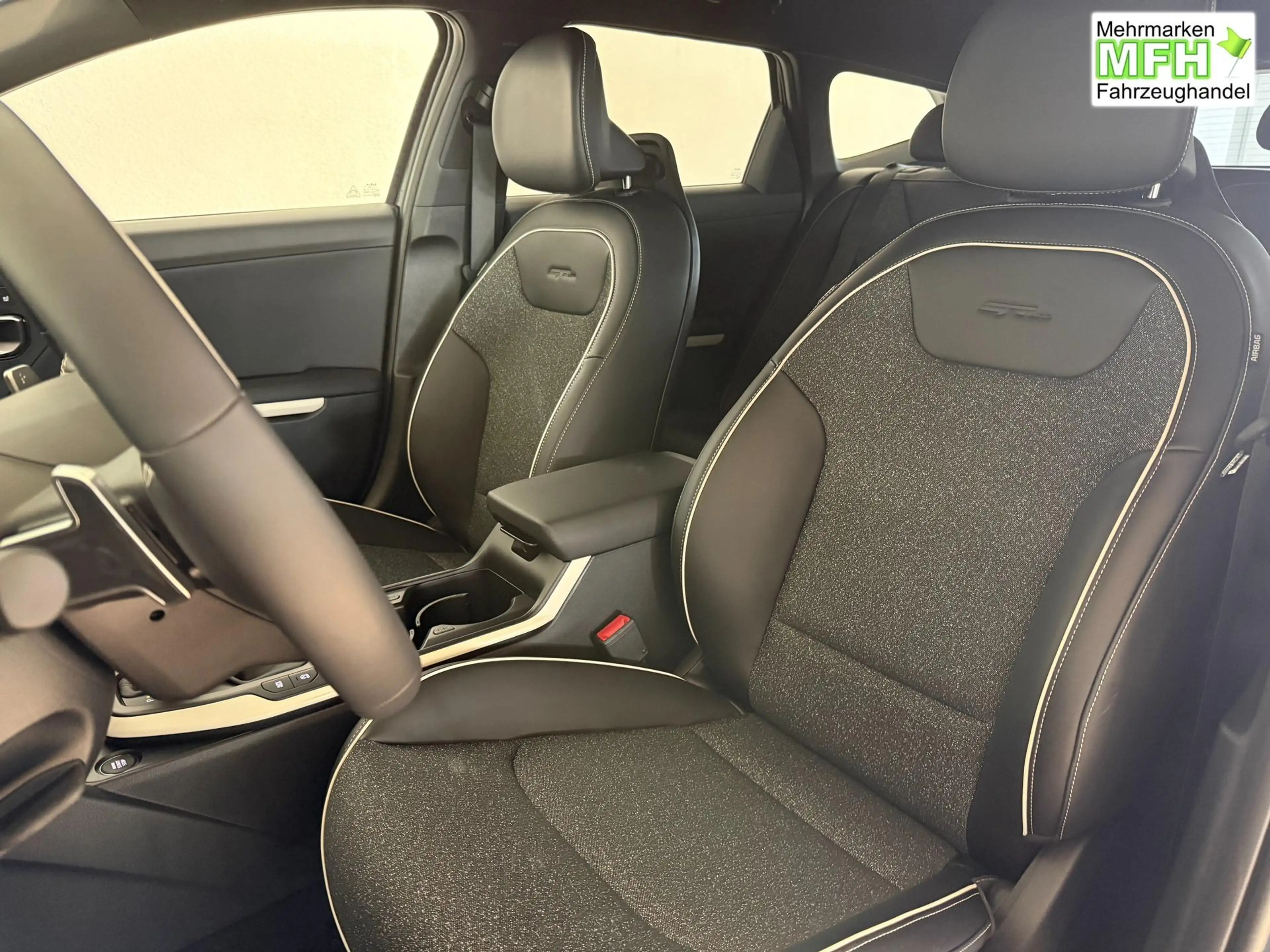 Kia K4 Sport 1,6 T-GDI LP 7DCT 110 kW (150 PS) GT-Line... — photo 9