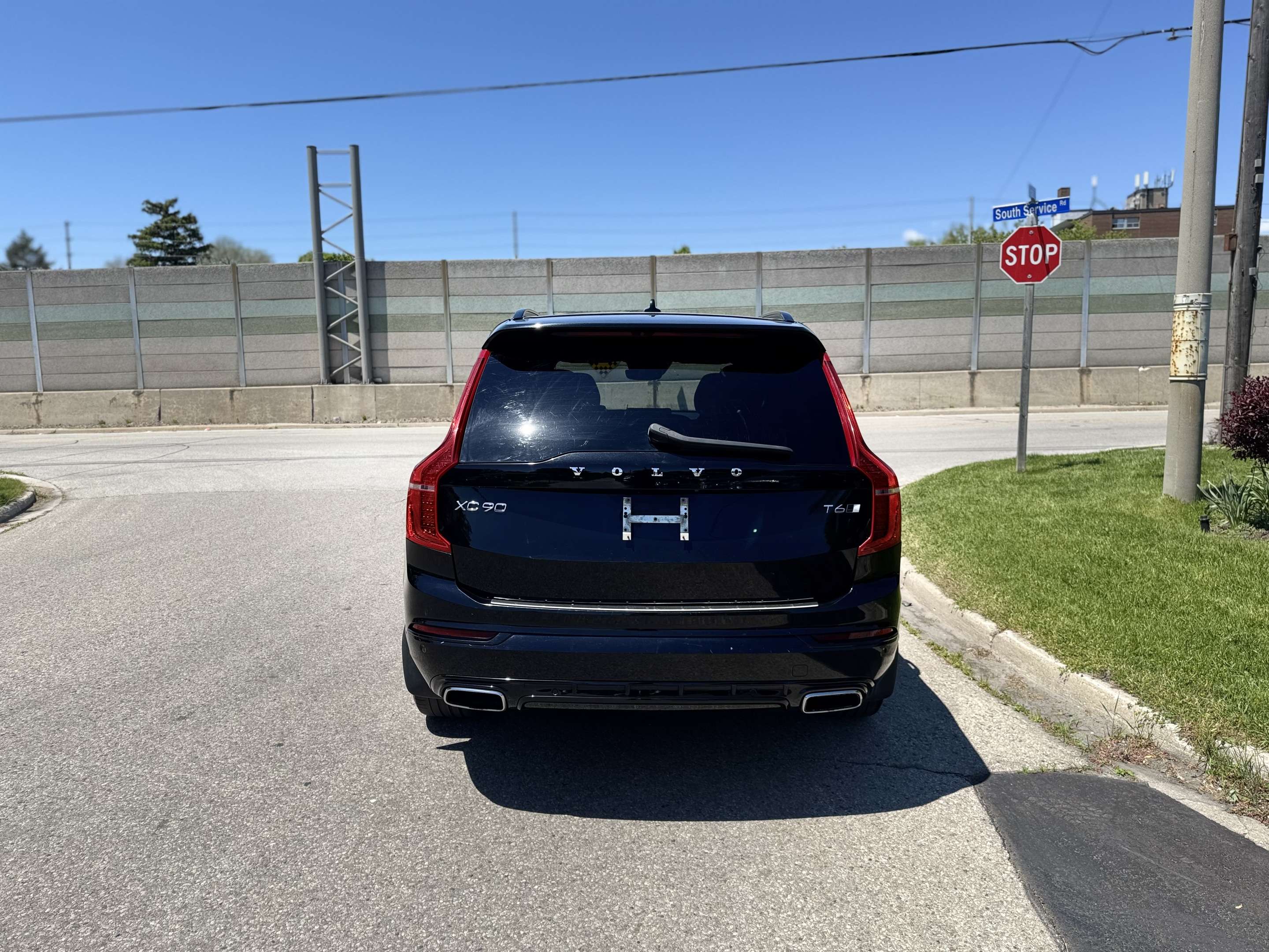2021 Volvo XC90 T6 AWD R-Design 7-Seater alt 5