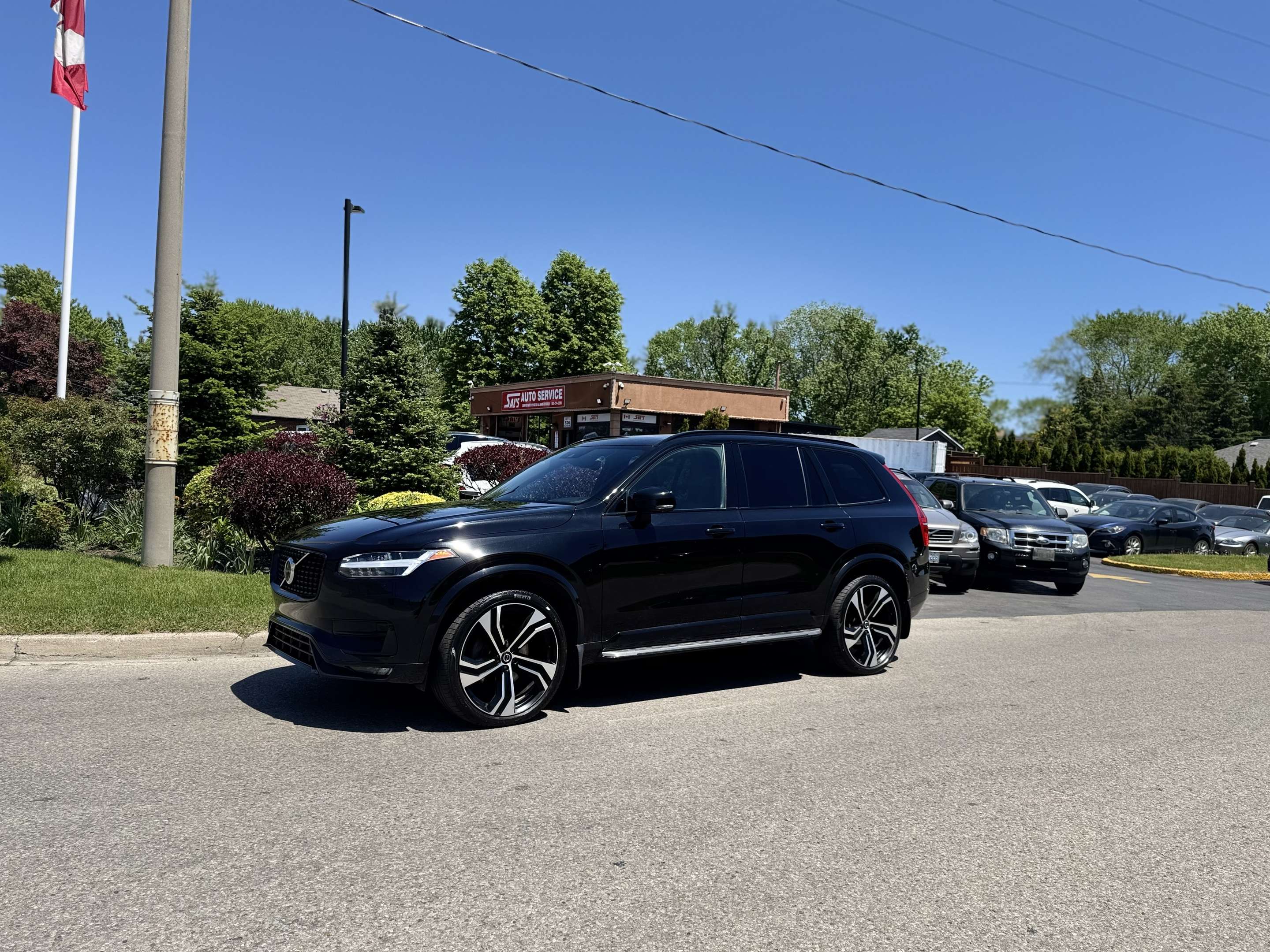 2021 Volvo XC90 T6 AWD R-Design 7-Seater thumb 9